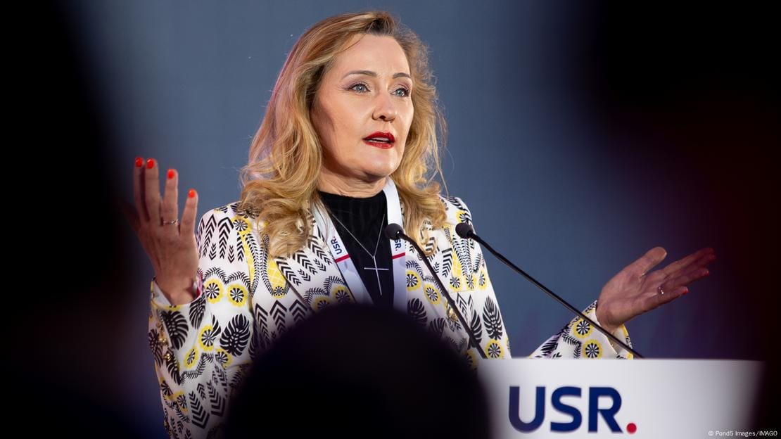 Sfârșit de drum pentru Elena Lasconi la șefia USR: O cădere politică abruptă