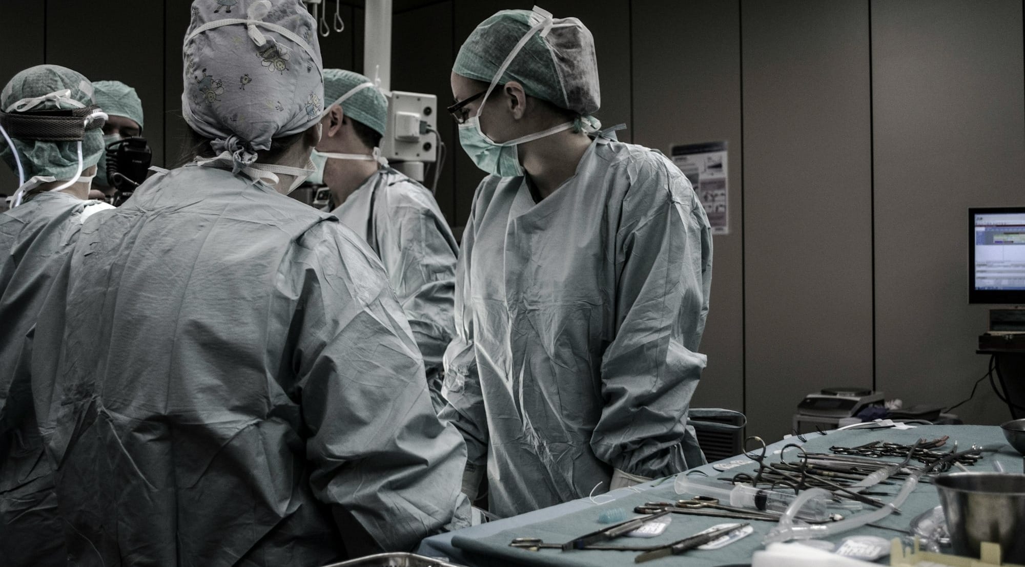 Cancerul de sân în România: tratamente personalizate și speranță la Spitalul Euroclinic