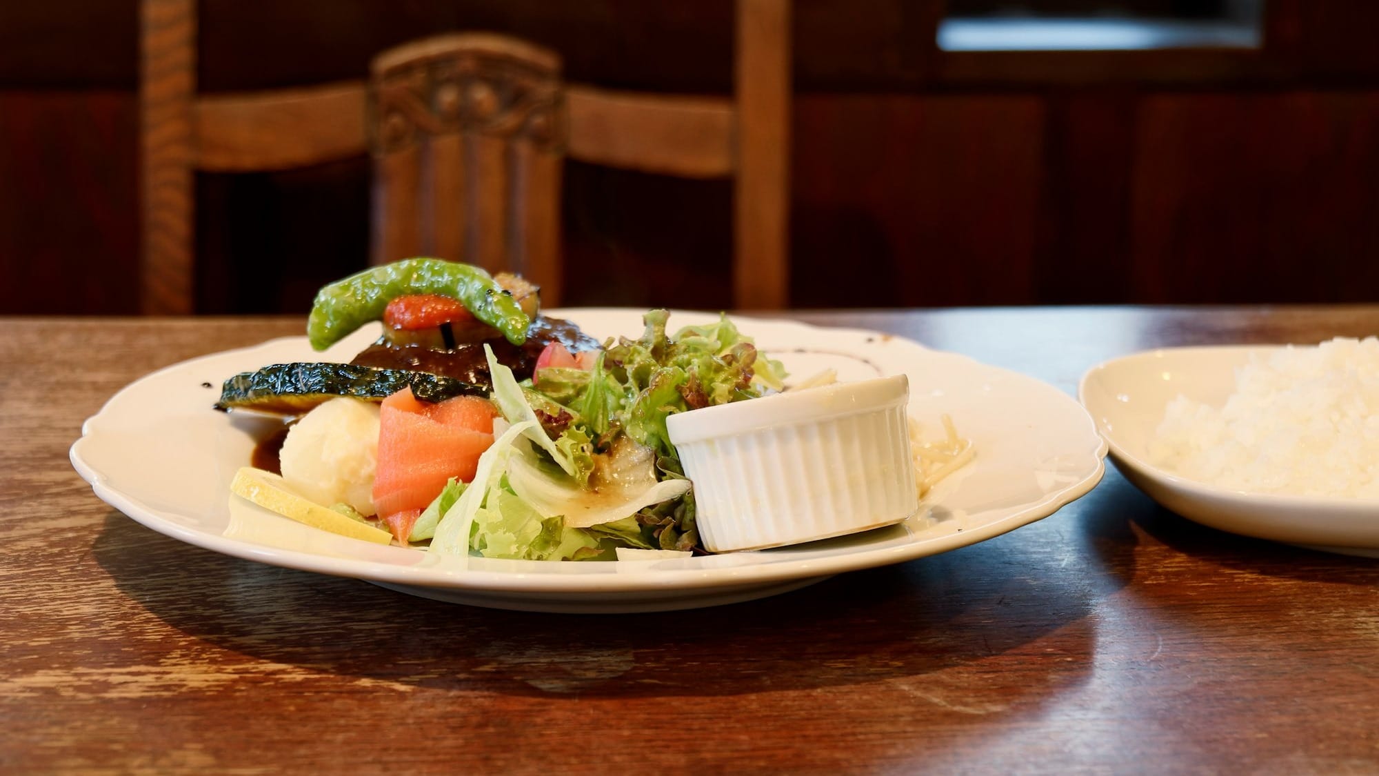 Postul intermitent, din nou în centrul atenției: ce spune știința în 2025 despre beneficiile reale