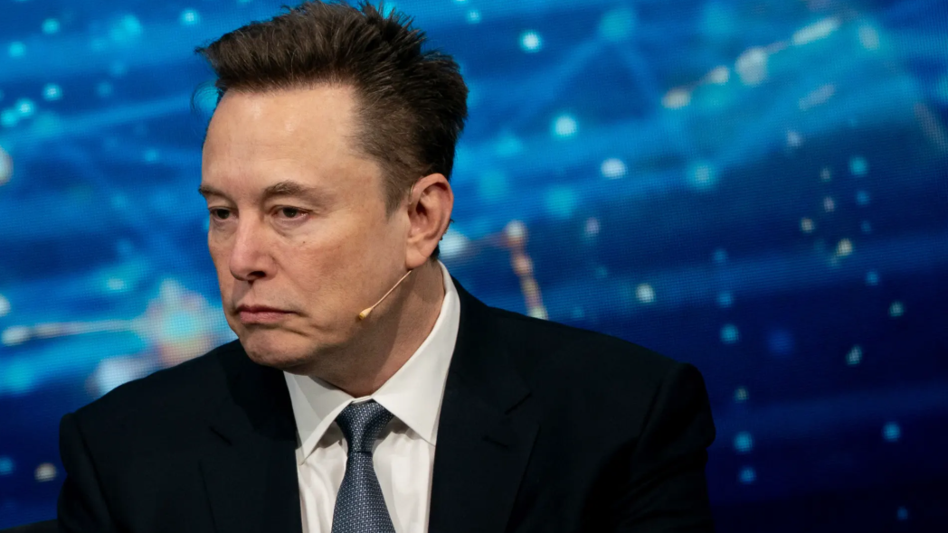 Musk ripostează direct Bruxellesului : Platforma X blochează reclamele Comisiei Europene după amenda de 120 milioane €