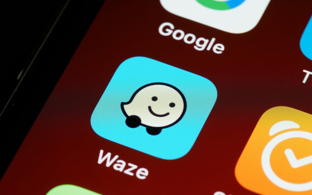 Actualizare majoră în Waze: parcările disponibile apar direct pe hartă imagine postare