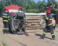 Accident grav la Dorohoi: Trei copii și mamele lor, răniți și transportați la spital imagine postare