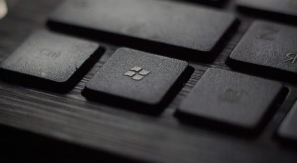 Microsoft lansează un scut digital pentru Europa: AI-ul devine armă împotriva atacurilor cibernetice imagine postare