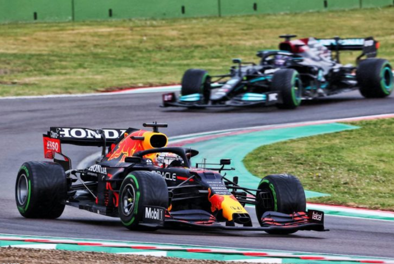 Max Verstappen câștigă spectaculos la Imola și reintră în lupta pentru titlul mondial imagine postare