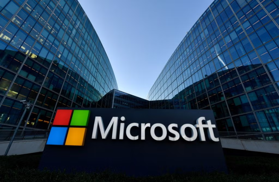 Microsoft anunță reducerea personalului pentru a susține extinderea masivă a AI imagine postare