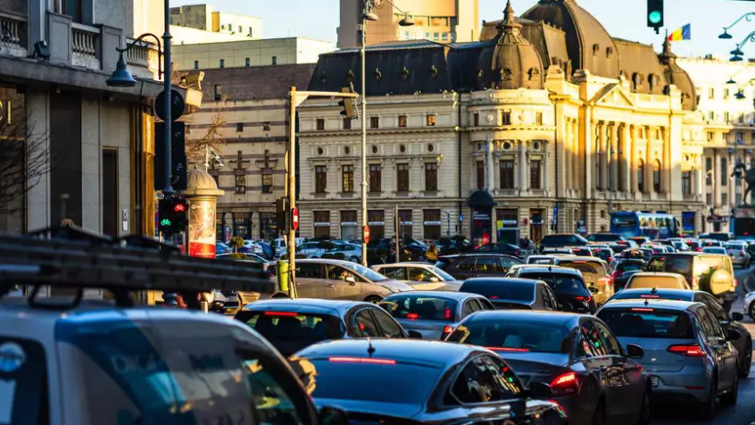 Bucureștiul intră în era semafoarelor inteligente: sistem AI de 52 de milioane de euro pentru combaterea blocajelor imagine postare
